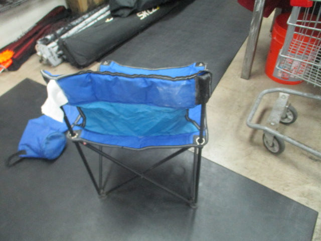 Load image into Gallery viewer, Used Blue Folding Chair With bag
