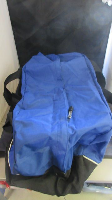 Load image into Gallery viewer, Used Lewis N Clark 24&quot; Sport Duffle Bag - plastic wear/ no strap
