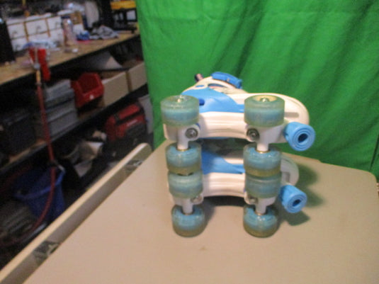 Used Sulifeel Sports Size 10C-13C Quad Roller Skates W/ Lightup Wheels