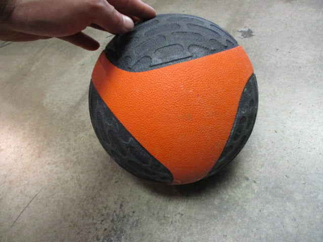 Load image into Gallery viewer, Used Fitness Gear 6 LB Medicine Ball
