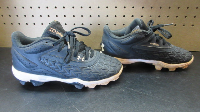 Load image into Gallery viewer, Used Under Armour Leadoff Low Baseball Cleats - Size Youth 2
