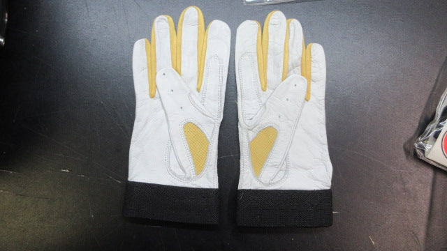 Load image into Gallery viewer, Mighty Grip Batting Gloves - Size Youth Large
