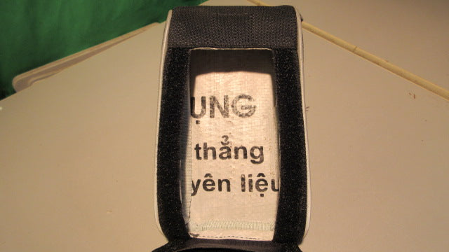 Load image into Gallery viewer, Used Koki Bicycle Frame Phone Bag
