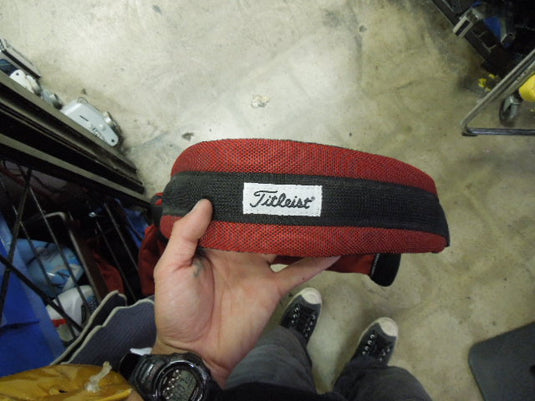 Used Titleist Sunday Golf Carry Bag in Red