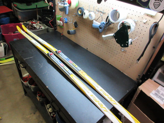 Used Rossignol Delta Cross Country Skis