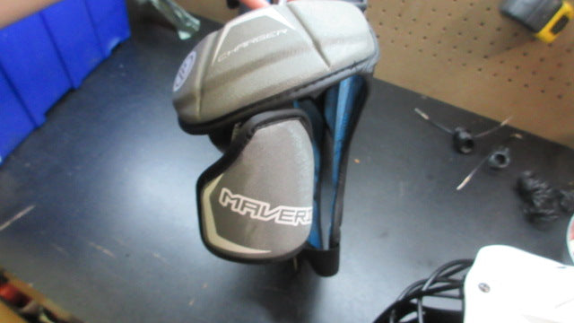 Load image into Gallery viewer, Used Maverick Charger EKG  Lacrosse Shoulder Pads - Size Small
