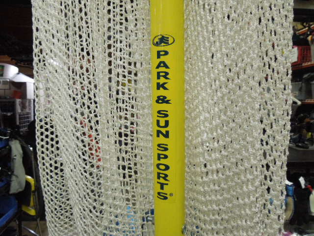 Load image into Gallery viewer, Used Park and Sun Spectrum Precision Volleyball Trainer 76" to 130"  Tall
