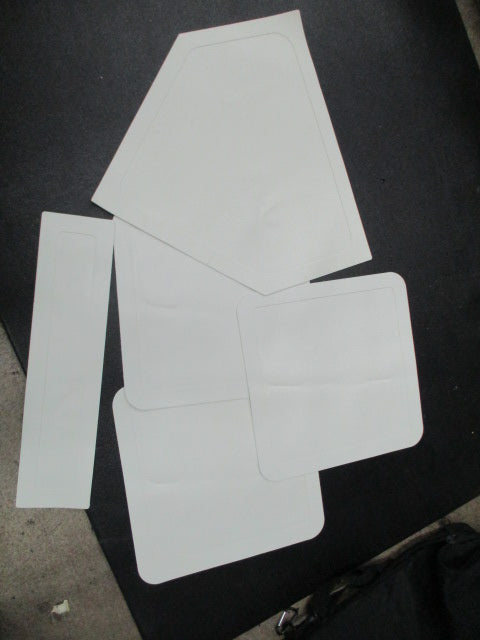 Load image into Gallery viewer, Used Bag Of Bases Throw Bases 5-Piece
