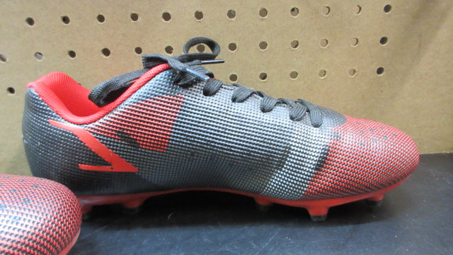 Load image into Gallery viewer, Used BURUDANI Soccer Cleats - Size 6
