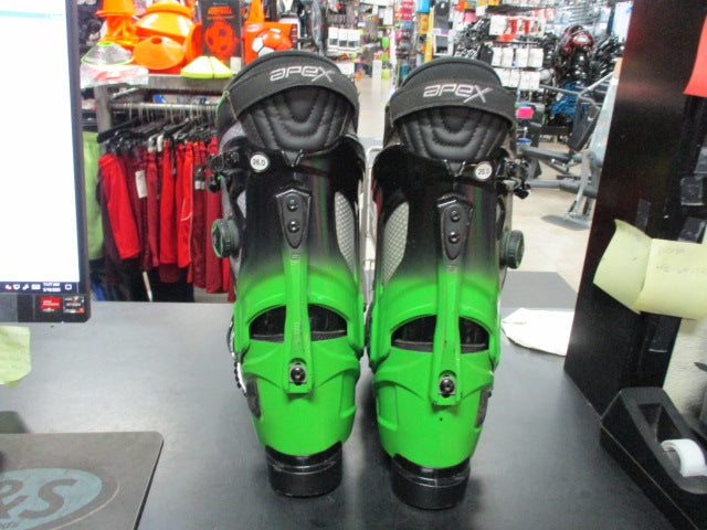 Load image into Gallery viewer, Used Apex XP Size 8.5 Ski/Snowboard Boots

