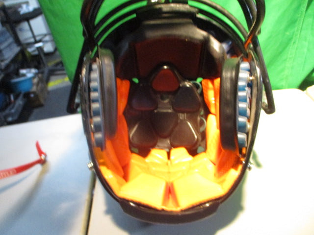 Load image into Gallery viewer, Used Schutt Recruit Hybrid Youth Medium Black Football Helmet 2019 Recertified
