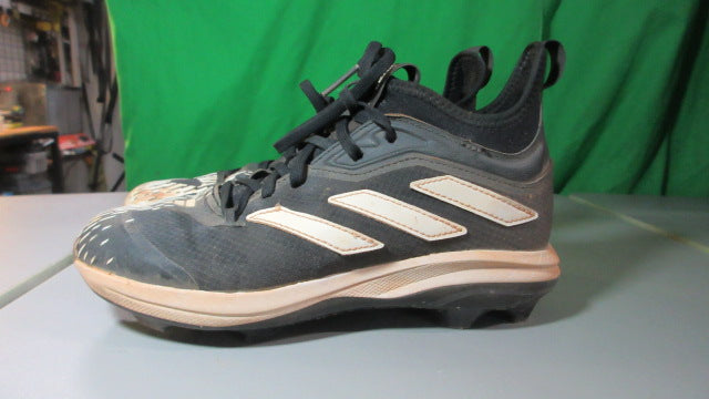 Load image into Gallery viewer, Used ADIDAS Shoe Size YOUTH 4 Black/White Shoes/Cleats
