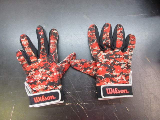 Load image into Gallery viewer, Used Wilson Supergrip Receiver Football Gloves - Size Adult Large
