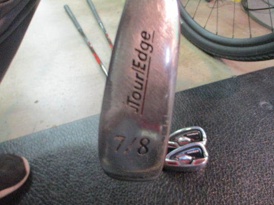 Used Tour Edge Hot Launch Junior Golf Set 7-9, PW, SW,Hybrid,Fairway,Driver-RH