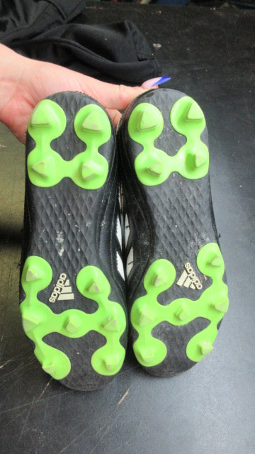 Load image into Gallery viewer, Used Adidas Goletto VI FG J Soccer Cleats - Size 4.5
