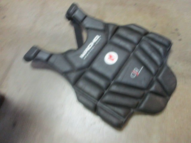 Load image into Gallery viewer, Used Macho Martial Arts Chest Protector
