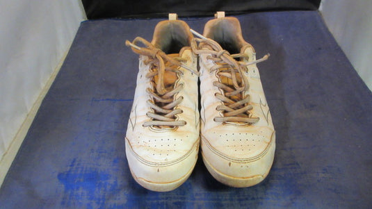 Used Mizuno 9 Spike Advanced Finch Elite 5 Cleats Adult Size 7 - worn