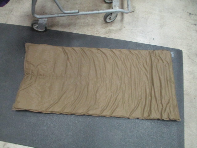 Load image into Gallery viewer, Used Therm a Rest Original Self Inflating Sleeping Pad
