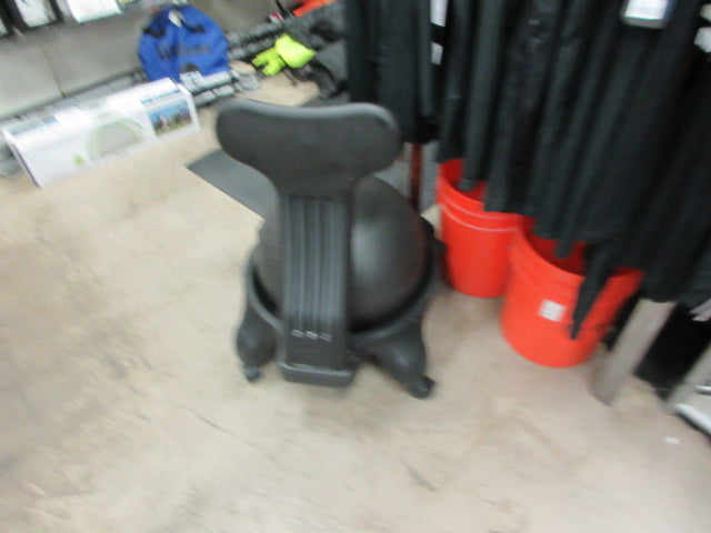 Load image into Gallery viewer, Used Giam Fitnall Ball with Chair
