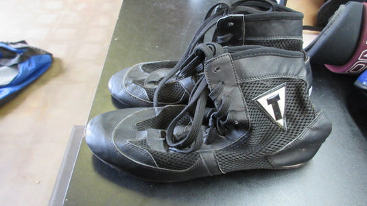 Used Title Boxing Shoes - Size 11