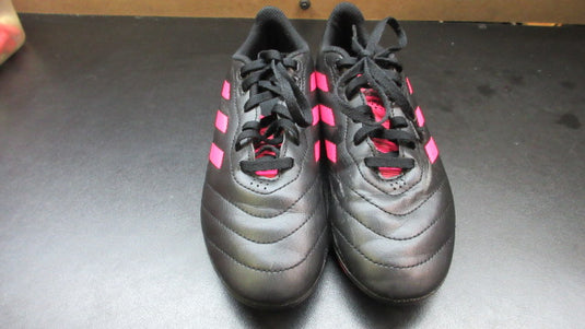 Used Adidas Soccer Cleats - Size Youth 3 1/2 - Black/Pink