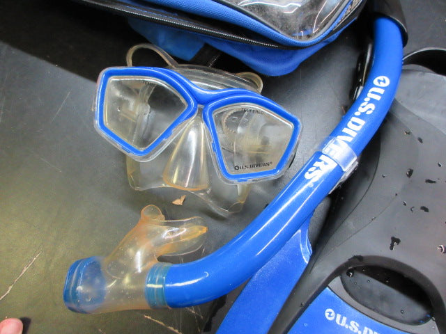 Load image into Gallery viewer, Used U.S Divers Trek Admiral LX Snorkel Set - Size Small 4-7
