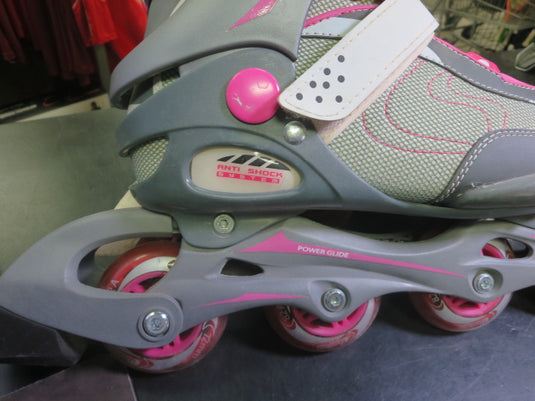Used Chicago Skates Ladies GLS Roller Skate Size 9