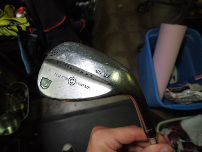 Load image into Gallery viewer, Used Wilson Staff FG Tour Traction Control 60º 07b Right Hand Lob Wedge

