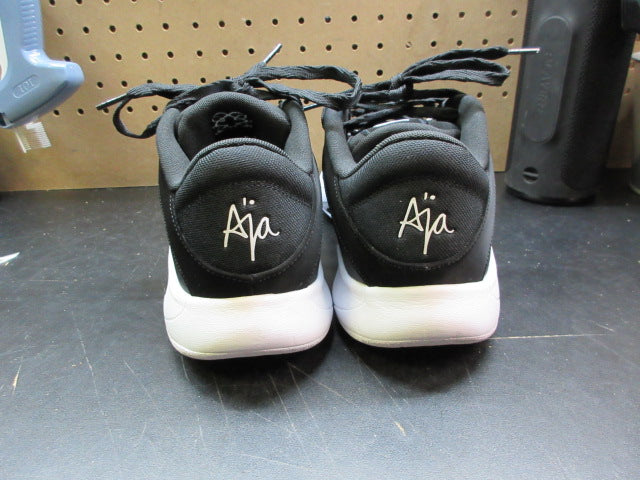 Load image into Gallery viewer, Used Nike A'One TB A'ja Wilson Sneakers - Size 11.5
