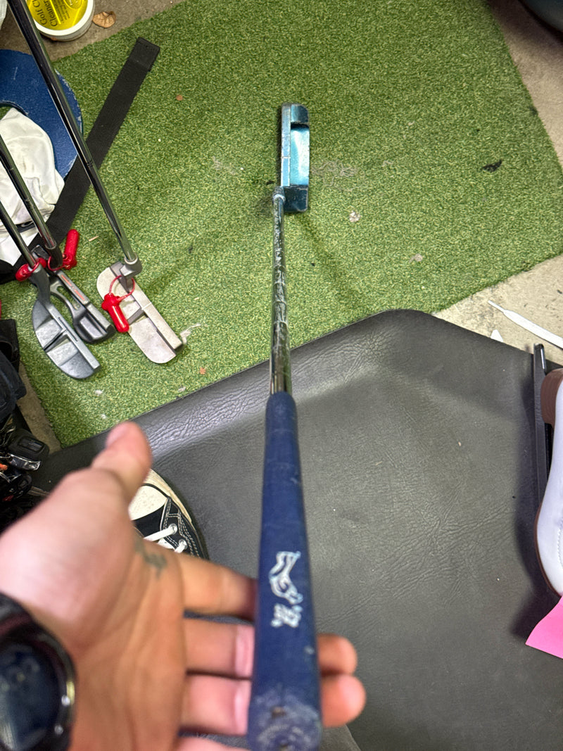 Load image into Gallery viewer, Used Lion Golf Model 103 Right Hand Offset Blade Putter
