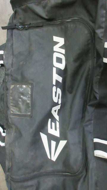 Load image into Gallery viewer, Used Easton Shewolves 82 Hockey Duffle Bag - wear
