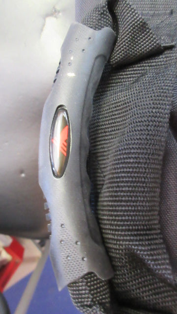 Load image into Gallery viewer, High Sierra 36&quot; Cargo Duffle Bag - Still has Tag
