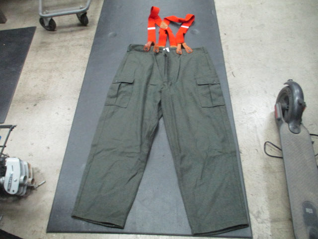 Load image into Gallery viewer, Used Woolrich Hunting Loden Heather Wool Pant
