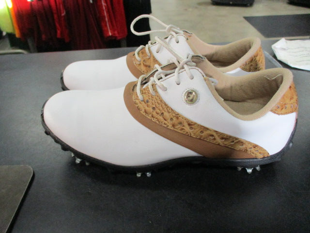 Load image into Gallery viewer, Used Footjoy  Lopro Collection Size 6.5 Golf Shoes
