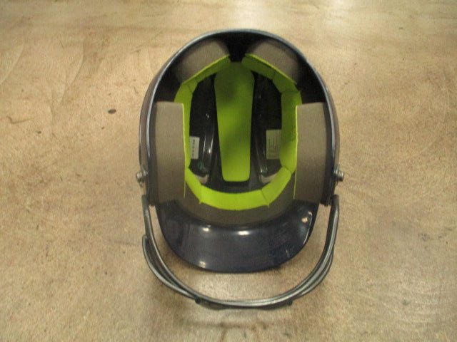 Load image into Gallery viewer, Used Easton Cyclone Batting Helmet Size M/L 6 5/8 - 7 1/4
