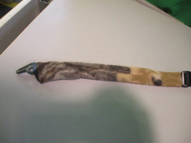 Load image into Gallery viewer, Used Archery Arm Guard
