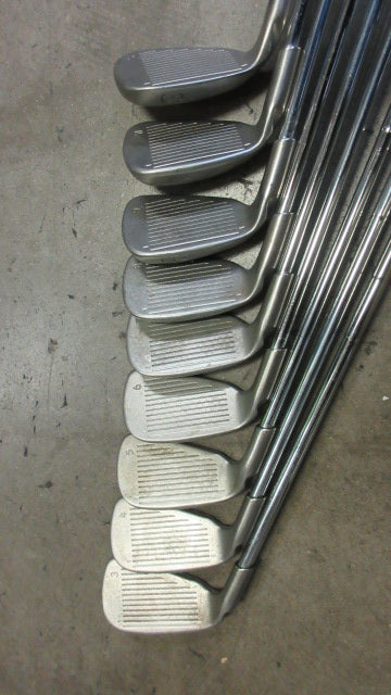 Load image into Gallery viewer, Used Ping i3 0-Size Blue Dot Complete Iron Set 3 - 9 + Pitch &amp; Sand Wedge
