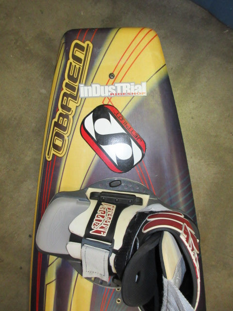 Used Obrien Freestyle 142cm Wakeboard *Tear On Binding*