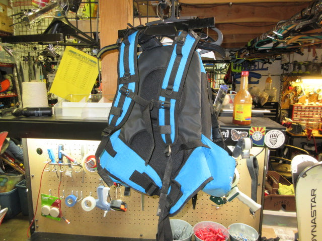 Load image into Gallery viewer, Used Lange Ski Equipment Bag
