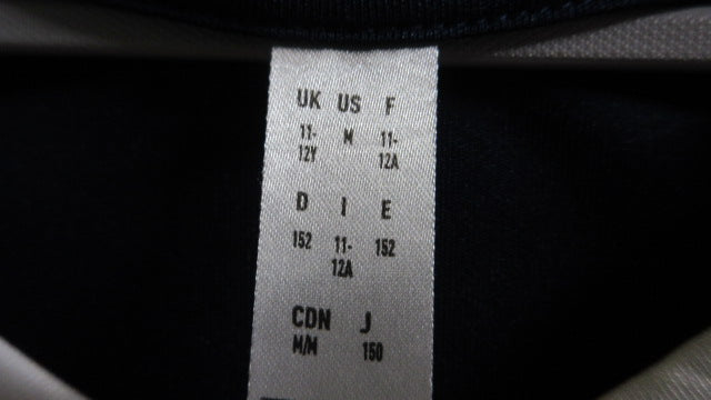 Load image into Gallery viewer, Used Adidas Soccer Jersey - Size Medium
