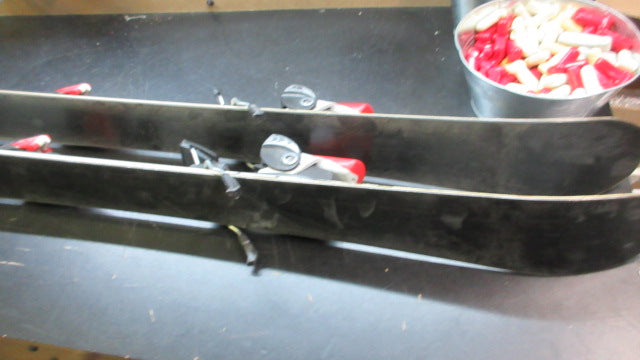 Load image into Gallery viewer, Used Salomon Teneighty Thruster Skis 2007 121cm
