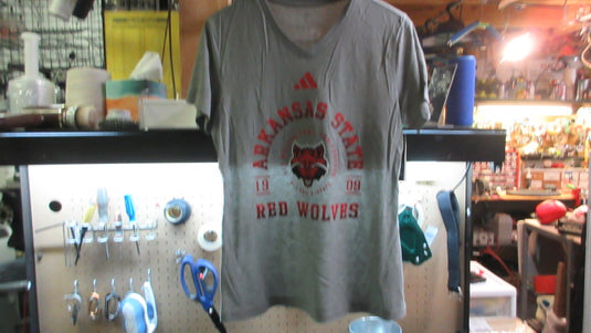 Adidas Arkansas State Red Wolves T-shirt - Size Large