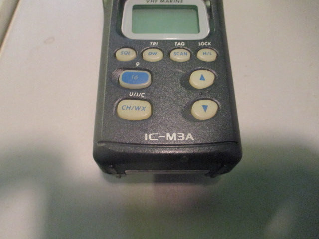Load image into Gallery viewer, Used ICOM VHF Marine IC-M3A Walkie Talkie
