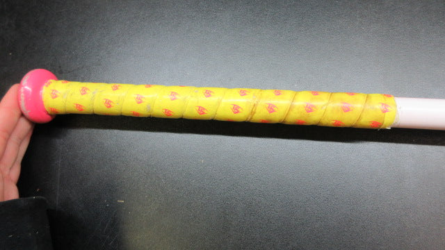 Load image into Gallery viewer, Used Louisville Slugger Diva 27" -11.5 Alloy Softball Bat
