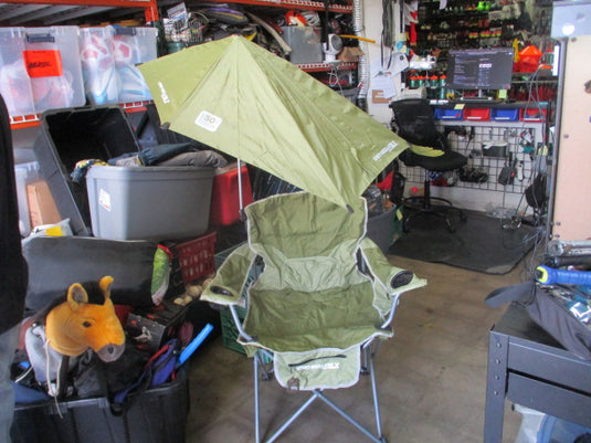 Used SKLZ Sport Brella Deluxe Chair w/ Clip-On Sun Shade