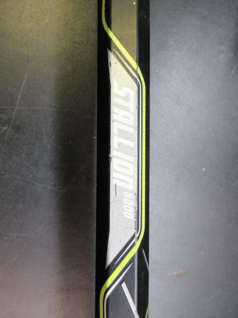 Load image into Gallery viewer, Used STX Stallion 6000 Lacrosse Stick - 41"
