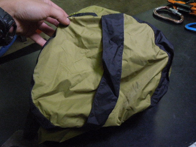Load image into Gallery viewer, Used Sea to Summit Stuff It Air Bag Size XL
