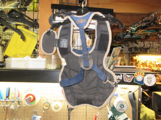 Used Louisville Slugger Series 5 Catchers Chest Protector - Youth
