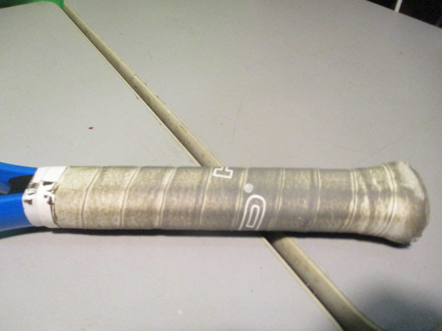 Load image into Gallery viewer, Used Wilson Speed Junior 25&quot; Tennis Racquet
