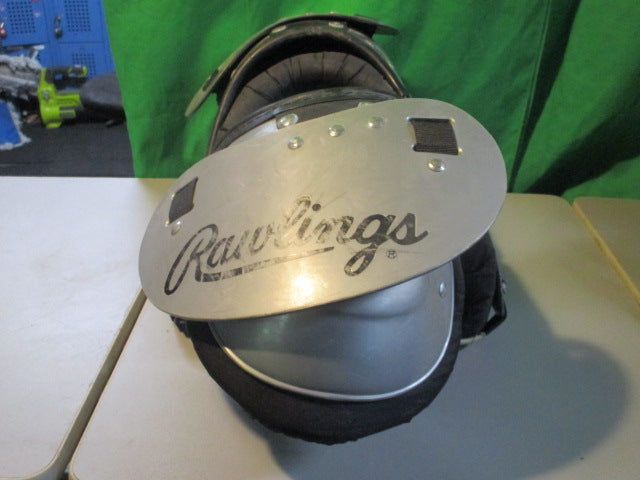 Load image into Gallery viewer, Used Rawlings Size Youth Small Football Shoulder Pads
